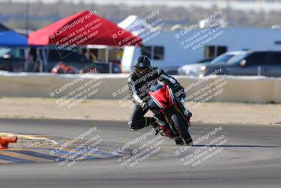 media/Dec-18-2022-SoCal Trackdays (Sun) [[8099a50955]]/Turn 2 (950am)/